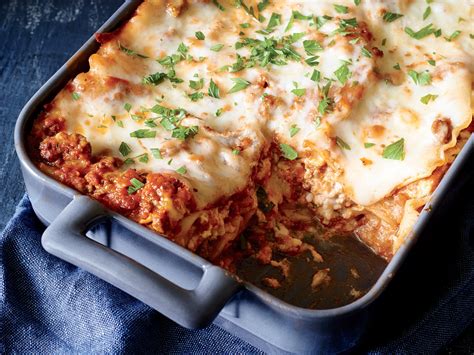 Sale > best size for lasagna pan > in stock