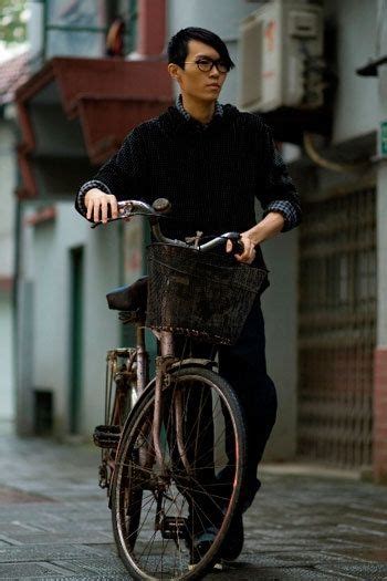QIAN ZHI HE - Khalil Fong - LETRAS.COM