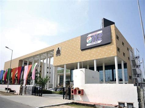 Ready to Move Luxury Flats in Lucknow | Rishita Manhattan