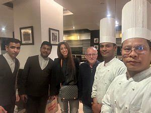 THE HANS HOTEL (New Delhi) - Hotel Reviews, Photos, Rate Comparison ...