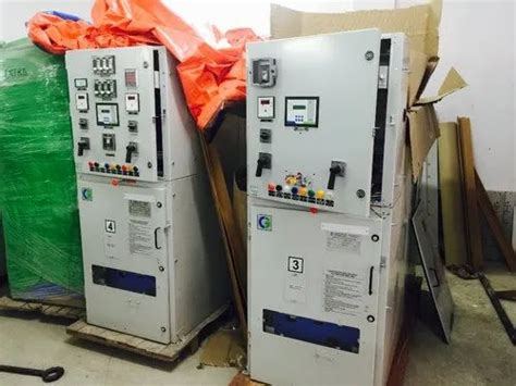 VACUUM CIRCUIT BREAKERS - Siemens HT 33 KV Outdoor Porcelain Clad VCB ...