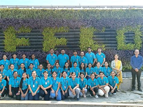 Students of Swaminarayan University's Faculty of Commerce and ...