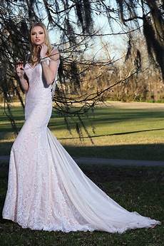 Real Brides In Justin by The New Collection From And Justin Real Brides In Justin