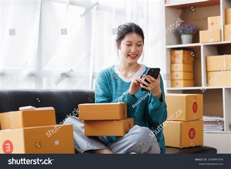 128,363 Buying Small Business Images, Stock Photos & Vectors | Shutterstock