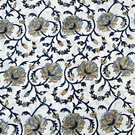 (Pre-Cut 0.90 Meter) Pure Cotton Jaipuri White With Grey Flower Creepe ...