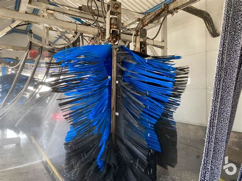 Tsunami Car Wash - Sonny's Car Wash System