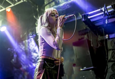 O2 Islington London 的图像结果