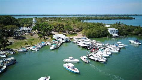Old Florida Friends Getaway - Review of Cabbage Key Inn, Bokeelia ...