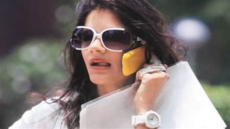 Cell phones to carry radiation level tag - India Today