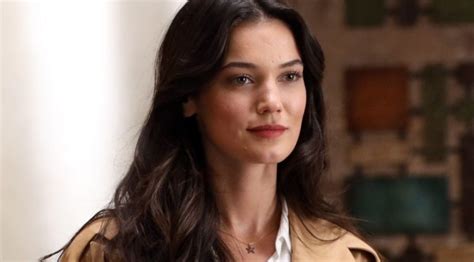 Pinar Deniz ispričala anegdotu sa snimanja serije Aktris - Najbolje ...