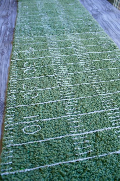 Homemade Table Runner Ideas Sports Theme 的图像结果