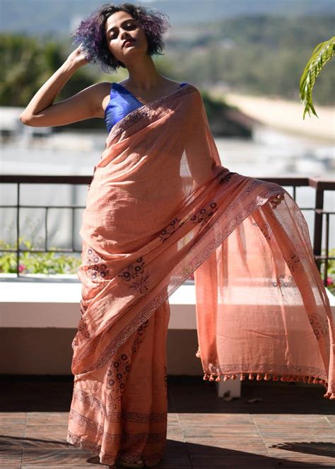Get Contrast Ethnic Floral Print Cotton Saree at ₹ 2100 | LBB Shop