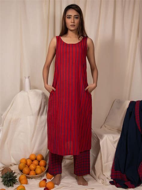 Buy Blue Hand Block Printed Checkered Cotton Kurta with Pants- Set of 2 ...