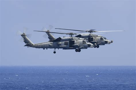 Download Aircraft Helicopter Military Sikorsky SH-60 Seahawk HD Wallpaper
