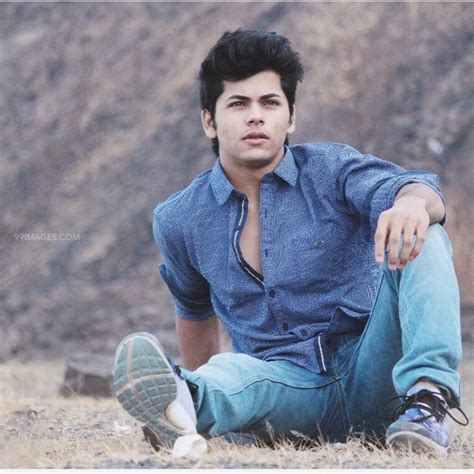 In Pictures: Siddharth Nigam's Fashionable Look | IWMBuzz