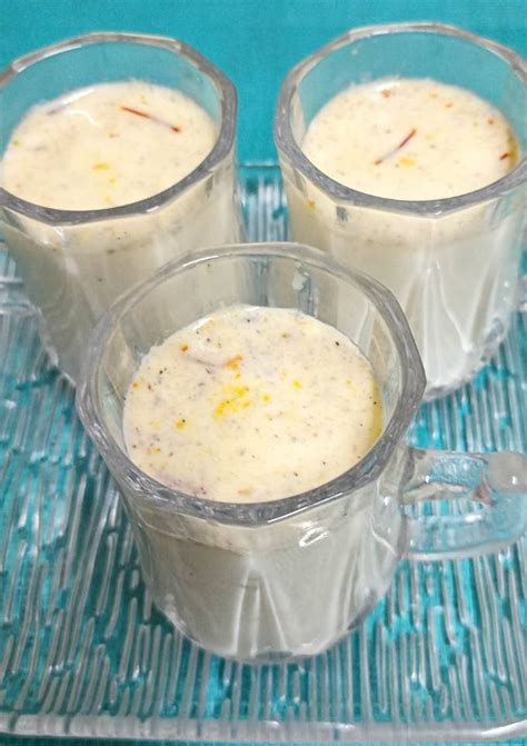 Thandai Shots Recipe by Bina Samir Telivala - Cookpad