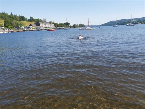 How Deep Is Windermere Lake