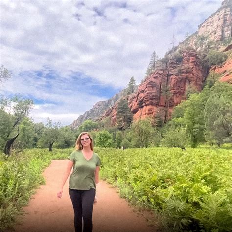 Flagstaff to Sedona Road Trip Itinerary - Rock a Little Travel