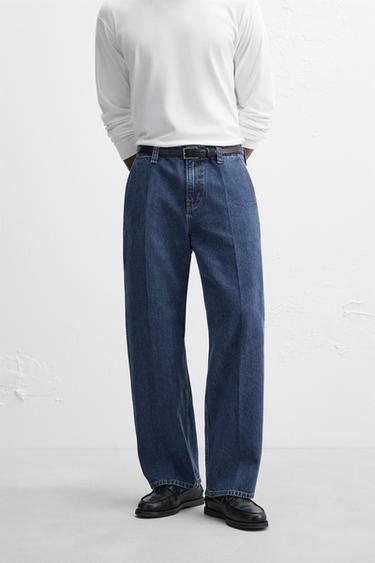 Men's Straight Leg Jeans | Explore our New Arrivals | ZARA India