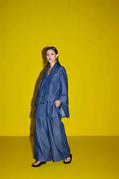 Iconic Blazer set – SIL-SILA