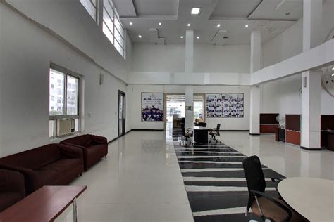 Axis Institute of Technology and Management Kanpur Campus: Photos ...