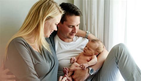 5 Tips To Take Care of Your Newborn Baby - lifeberrys.com