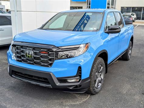 New 2024 Honda Ridgeline TrailSport AWD in Diffused Sky Pearl | Greensburg | #H10599