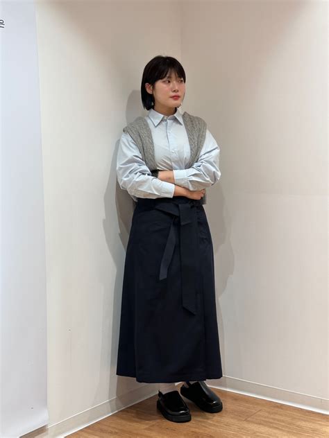 Check styling ideas for「Down Cropped Vest、Belted Flared Skirt」| UNIQLO IN