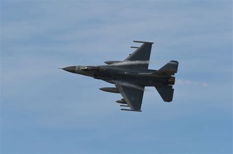 115th Fighter Wing Celebrates end of F-16 era at Truax Field > Air National Guard > Article Display
