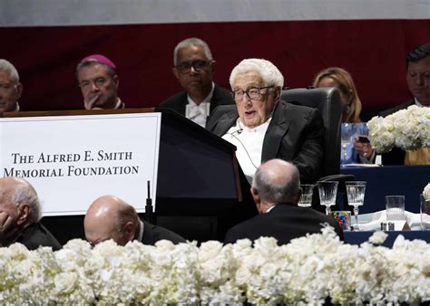 Kissinger at Al Smith Dinner underscores AI growth as pressing challenges