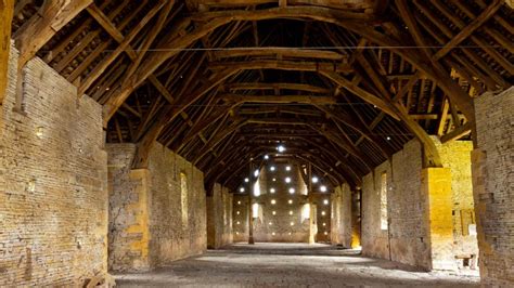 Tithe Barn 的图像结果