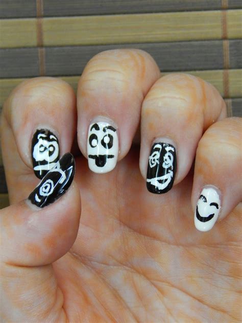 Funny Faces Nail Art: Design & Tutorial