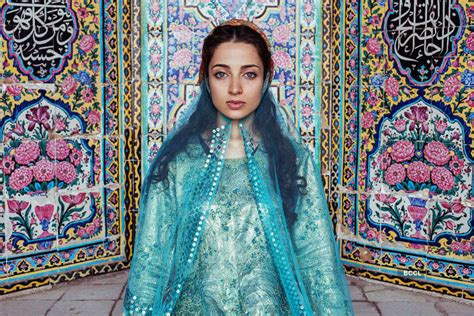 Mihaela captured this Iranian beauty Shiraz