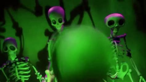 Corpse Bride Remains of the Day French 的图像结果