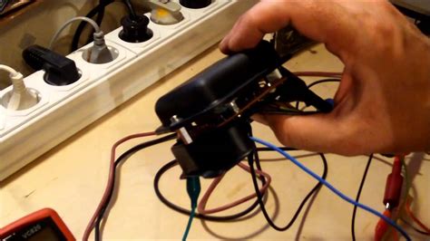 Testing Alternator Voltage Regulator 的图像结果