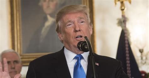 Fake News Award: Donald Trump picks on NYT, CNN, Washington Post reporters