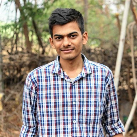 Meet the Team - Rivi