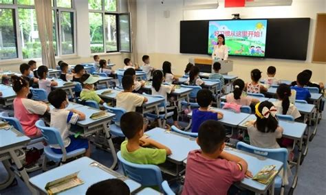 在青岛 有这么一所海岛小学 10名教师给11名学生上课 - 青岛新闻网