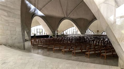 Lotus Temple - History, Timings, Location, Architect, Facts