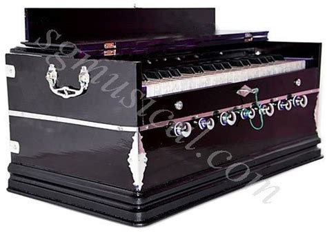 SG Musical Harmonium 7 Stopper : Amazon.in: Musical Instruments