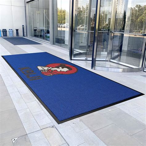 Amazon.com: MAOVOT Custom Door Mat Personalized Logo Text Entrance ...