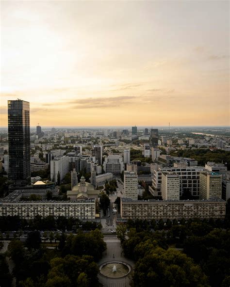 High-Rise Buildings Night. View 的图像结果