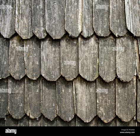 wooden roof tiles Stock Photo - Alamy