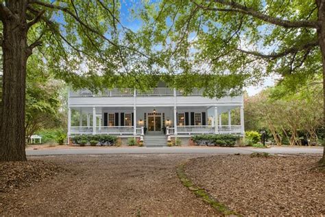 LIBERTY HALL BED AND BREAKFAST (Pendleton) - Specialty B&B Reviews ...