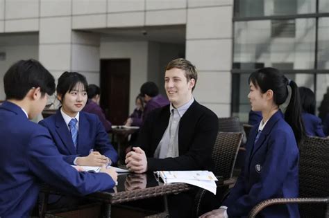 2023年香港私立国际学校IB成绩排名！ - 知乎