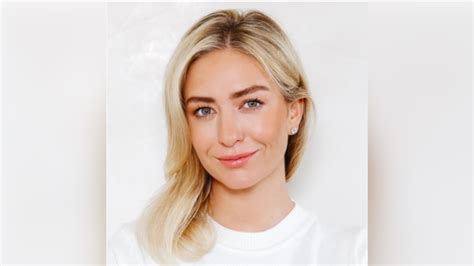 Coming Out Of Breakup? Bumble Founder Shares Future Of Dating - Here's ...