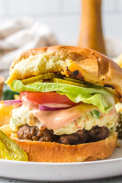 Jalapeno Popper Burgers - Reluctant Entertainer