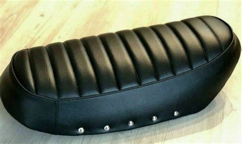 Honda Dax 6V US CT70 seat for older 6V models ST50 | Ubuy India