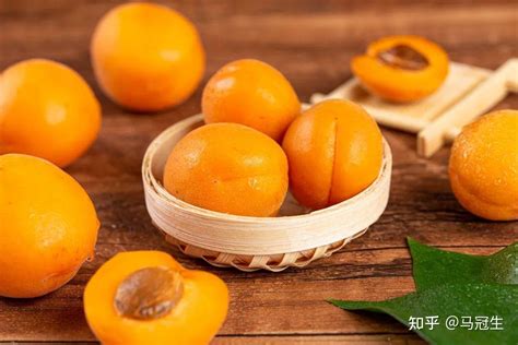 【杏干】杏干的功效与作用_吃杏干的好处与禁忌_果蔬百科全说z.xiziwang.net