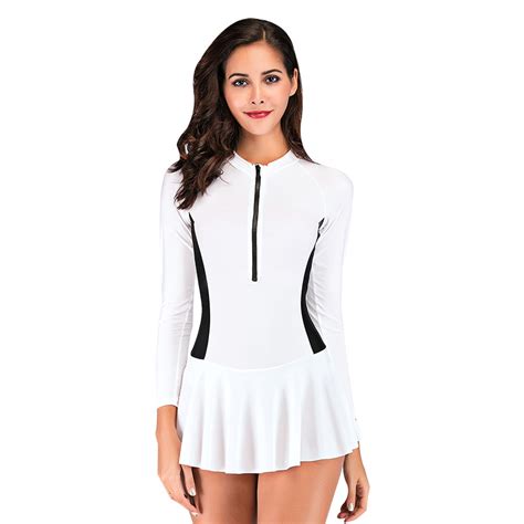 Swimming Outfit 的图像结果